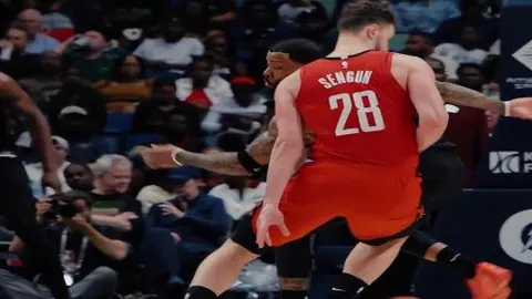 切尔西管理层给予罗塞尼尔至少一赛季试训期