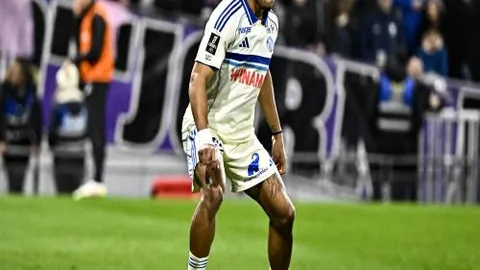 谢丽君成为中超首位女性裁判，精彩赛事见证里程碑